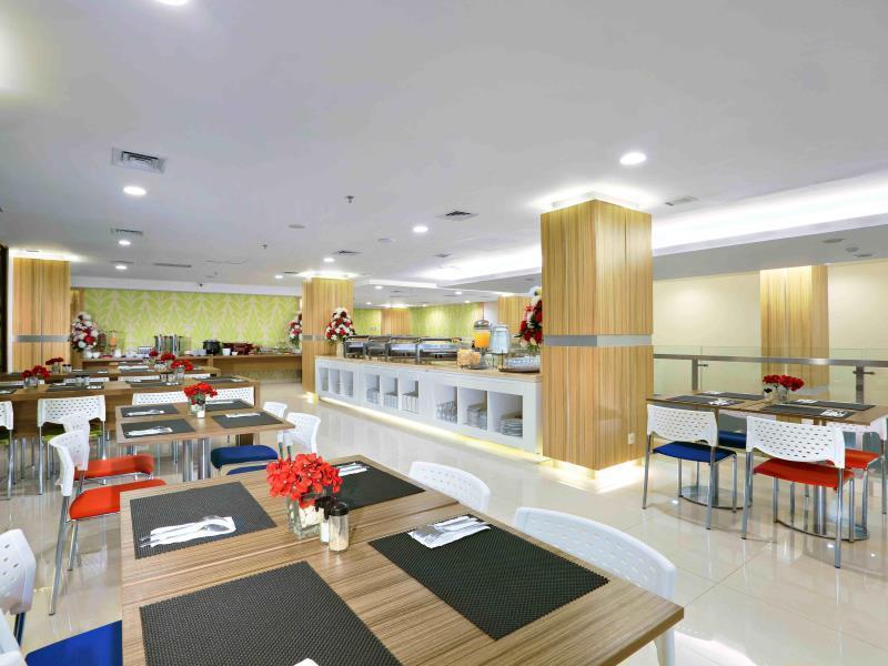 โรงแรมคอร์เดลา จิเรบอน ภายนอก รูปภาพ